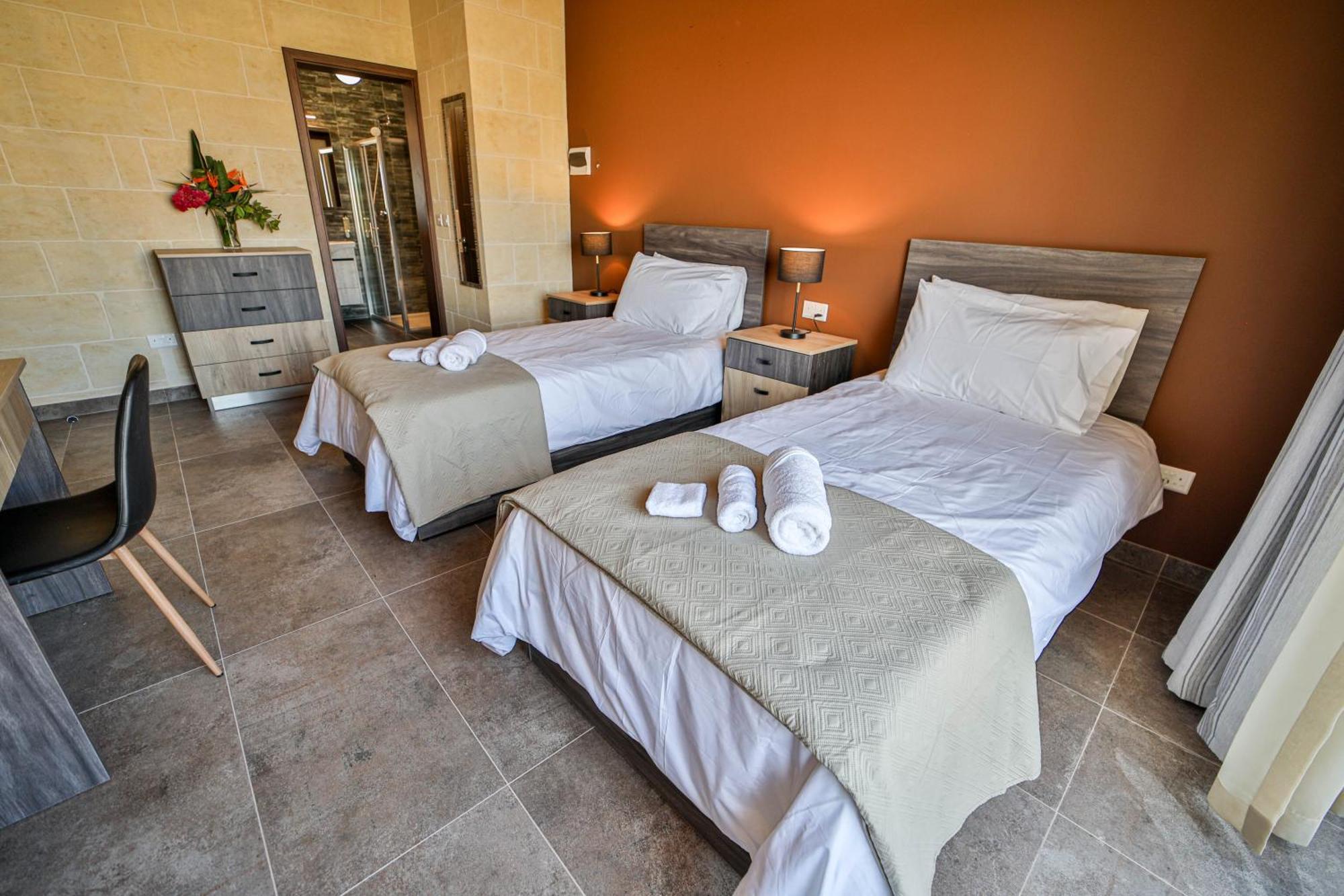 49 Sunrise Lodge Għajnsielem Εξωτερικό φωτογραφία