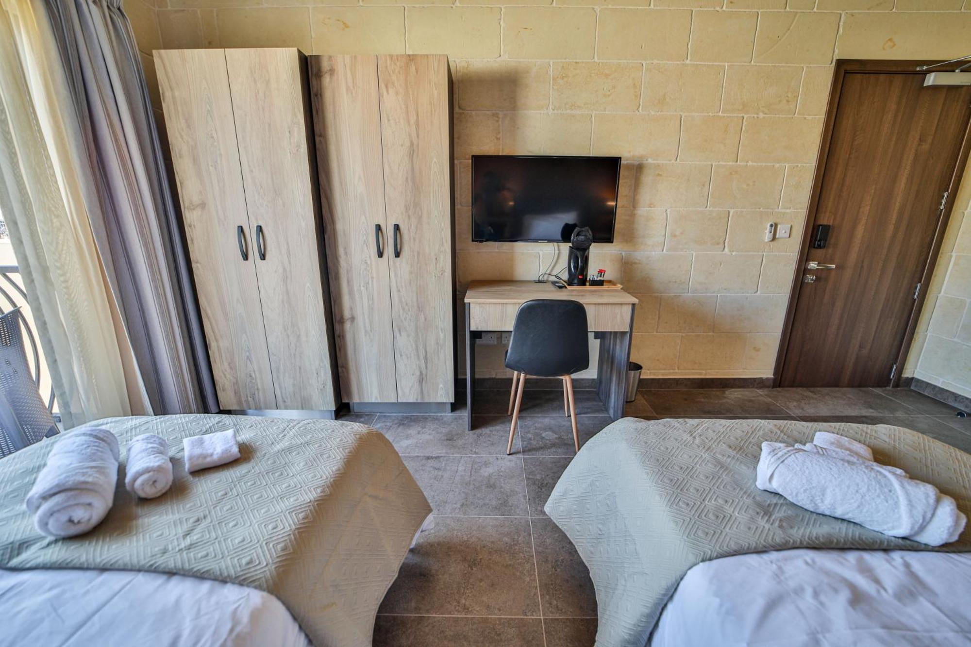 49 Sunrise Lodge Għajnsielem Εξωτερικό φωτογραφία