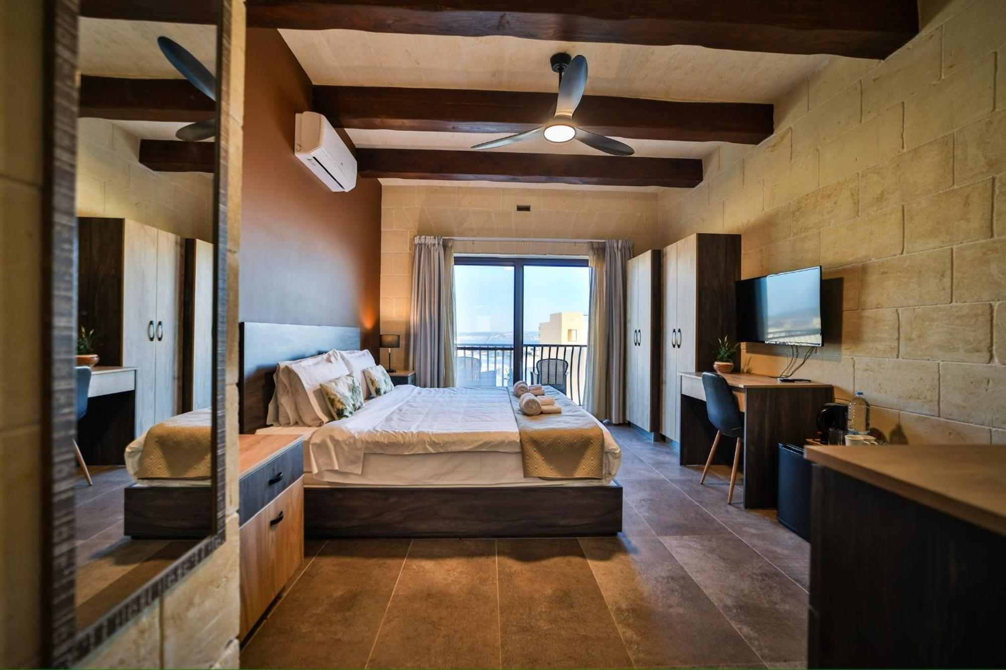 49 Sunrise Lodge Għajnsielem Εξωτερικό φωτογραφία